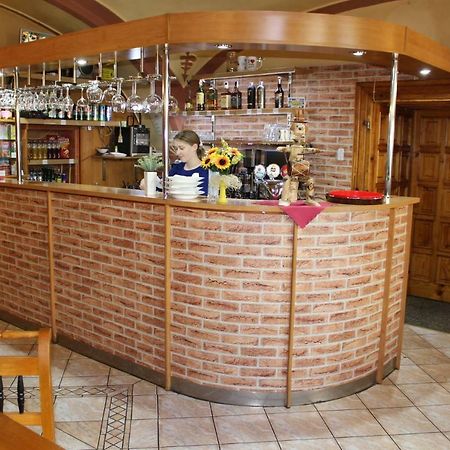 V Penzion Spisska Bela Ngoại thất bức ảnh